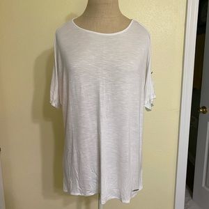 Jones New York Cold Shoulder Tee